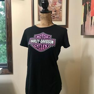 Harley Davidson - check out the sexy back ❣️